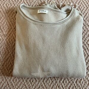 Storia size small sweater with stars